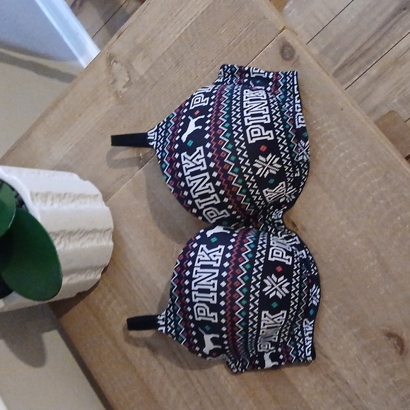 Victoria's Secret Pink Wear Everywhere Underwired Bra. Size 34DD - Picture 17 of 17